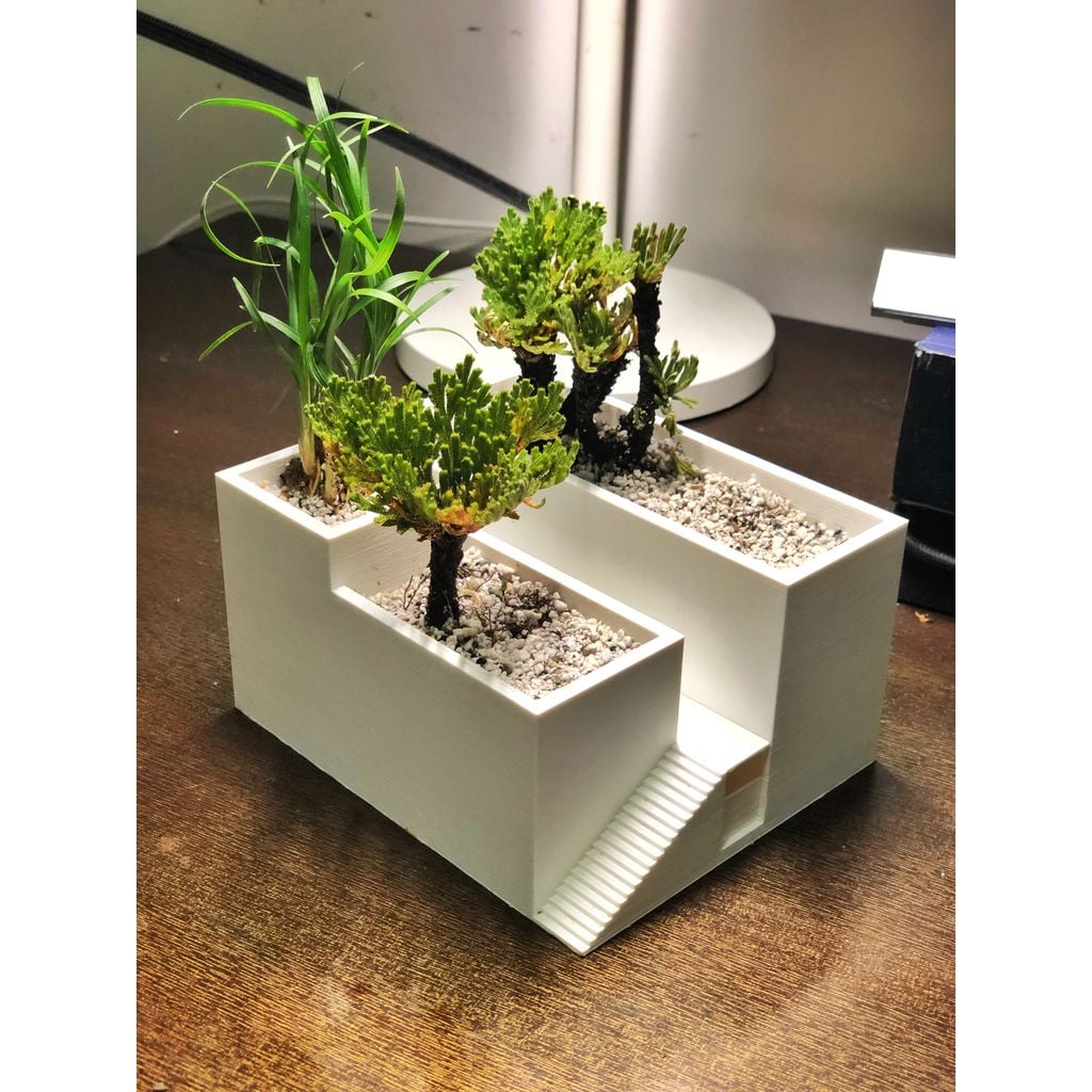 Flower Pot (with Hidden Drain Holes & Water tray) preview