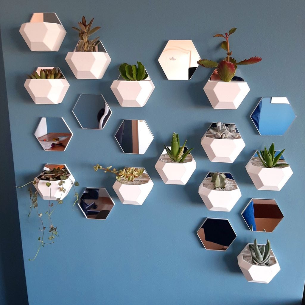 Tiled Geometric Wall Planter preview