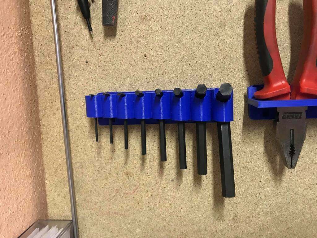 Tool holder preview